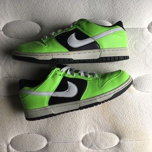 Nike Dunk size 8 men’s green black Sb dunk low